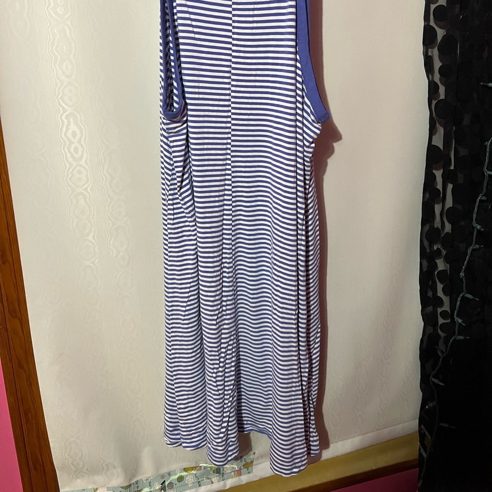 High Neck Dress - Picture 3 of 4